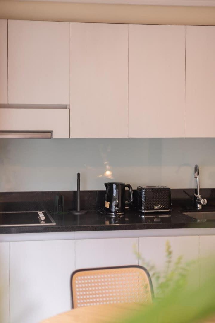 Apartamento Descubre El Encanto De Condes En Santiago de Chile